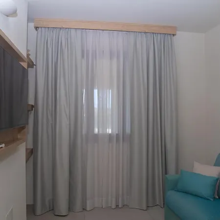 Szálloda Delfino Tuscany 3*
