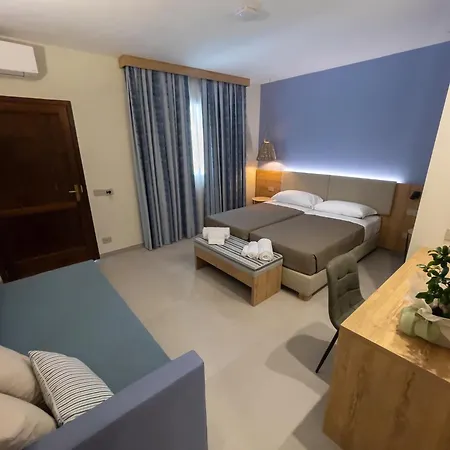 Delfino Tuscany 3*